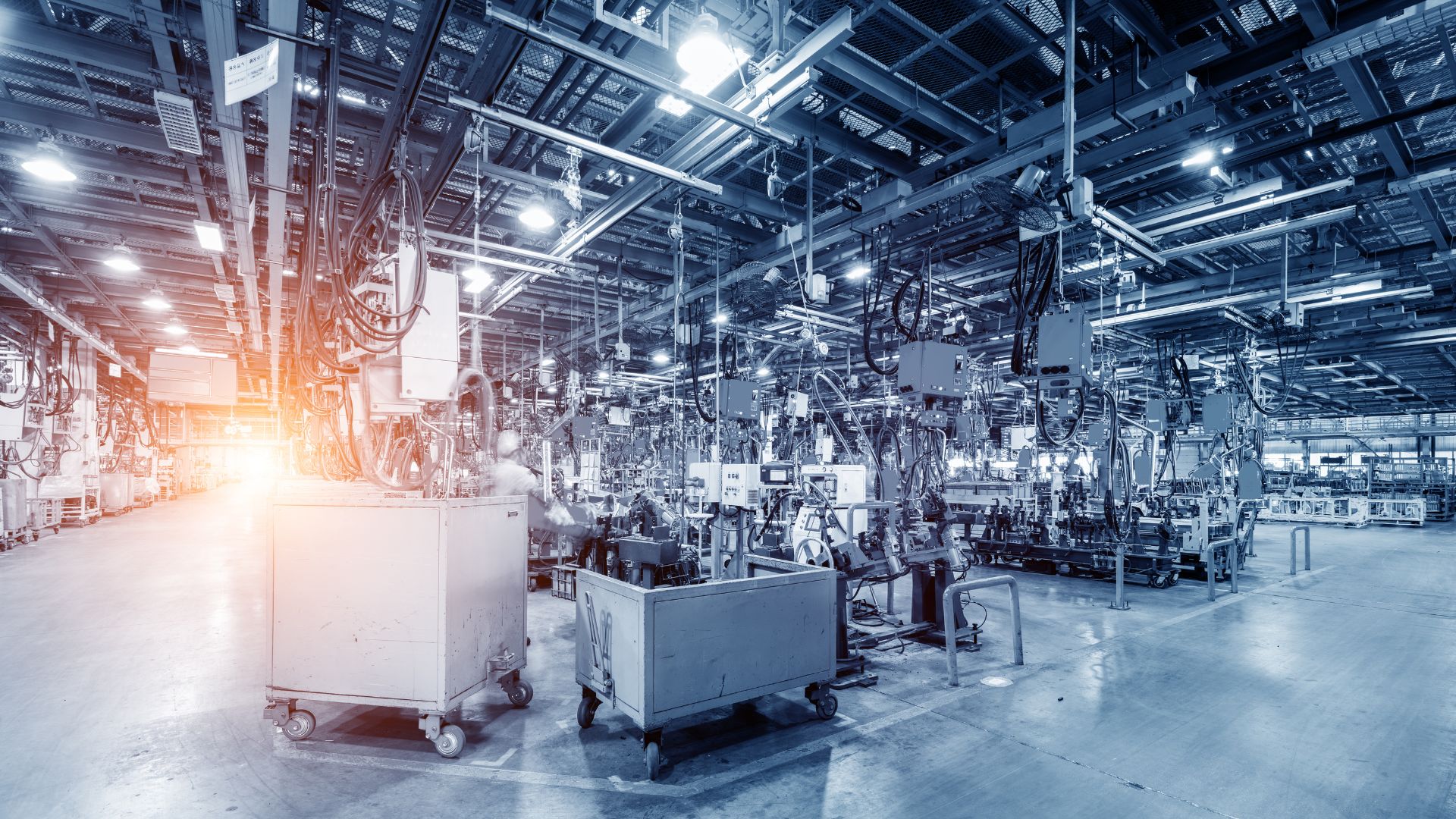 Custom Software Integration Challenges in the Manufacturing Ecosystem